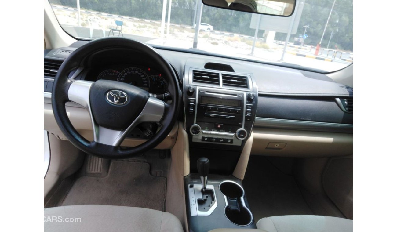 Toyota Camry Toyota camry 2014 gcc very celen car for sale