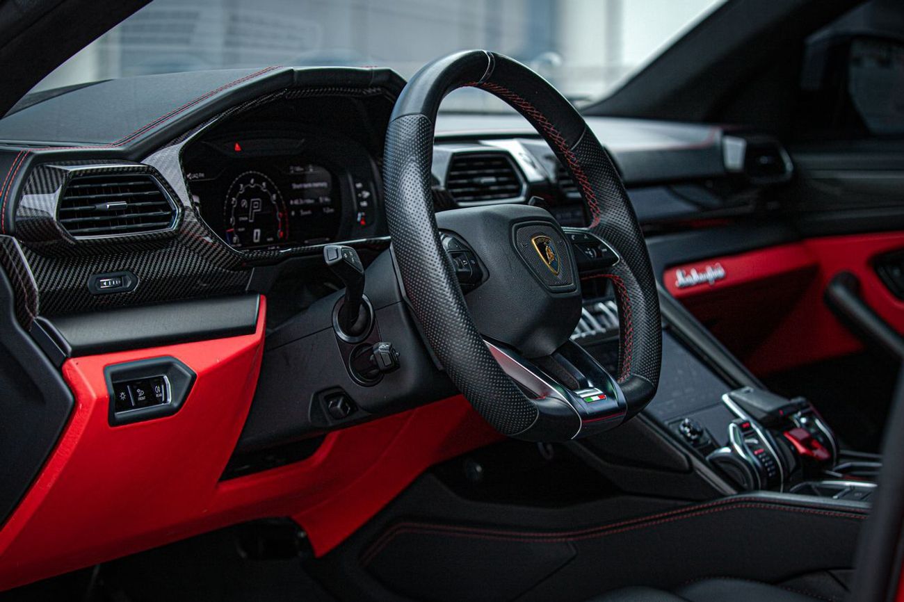 Lamborghini Urus STD 4.0T V8