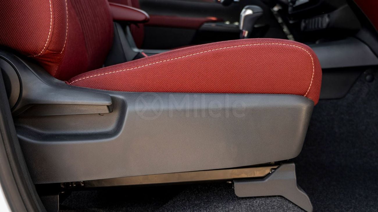 Toyota Hilux TOYOTA HILUX DC | 2-YEAR WARRANTY + SERVICE AVAILABLE | IN-HOUSE FINANCING | 0% DOWNPAYMENT (BANK)