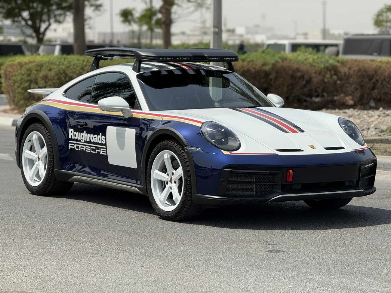 Porsche 911 Dakar 3.0L (475 HP) Coupe GERMAN SPEC NEAT AND CLEAN LESS KILOMETER
