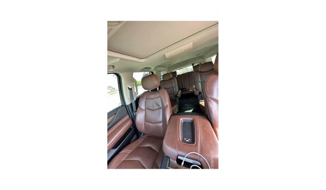 Cadillac Escalade Premium Luxury