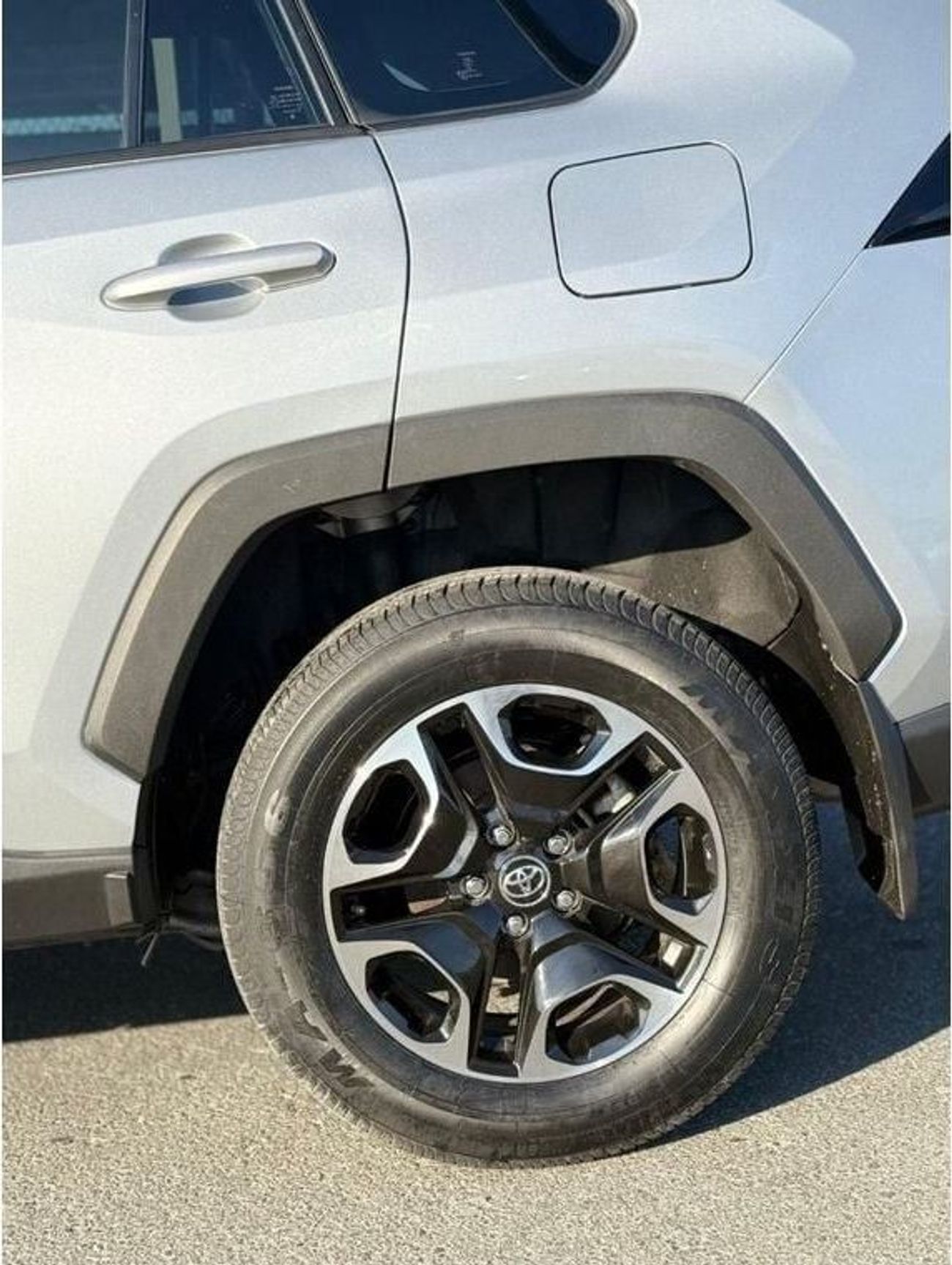 تويوتا راف ٤ TOYOTA RAV4 2024