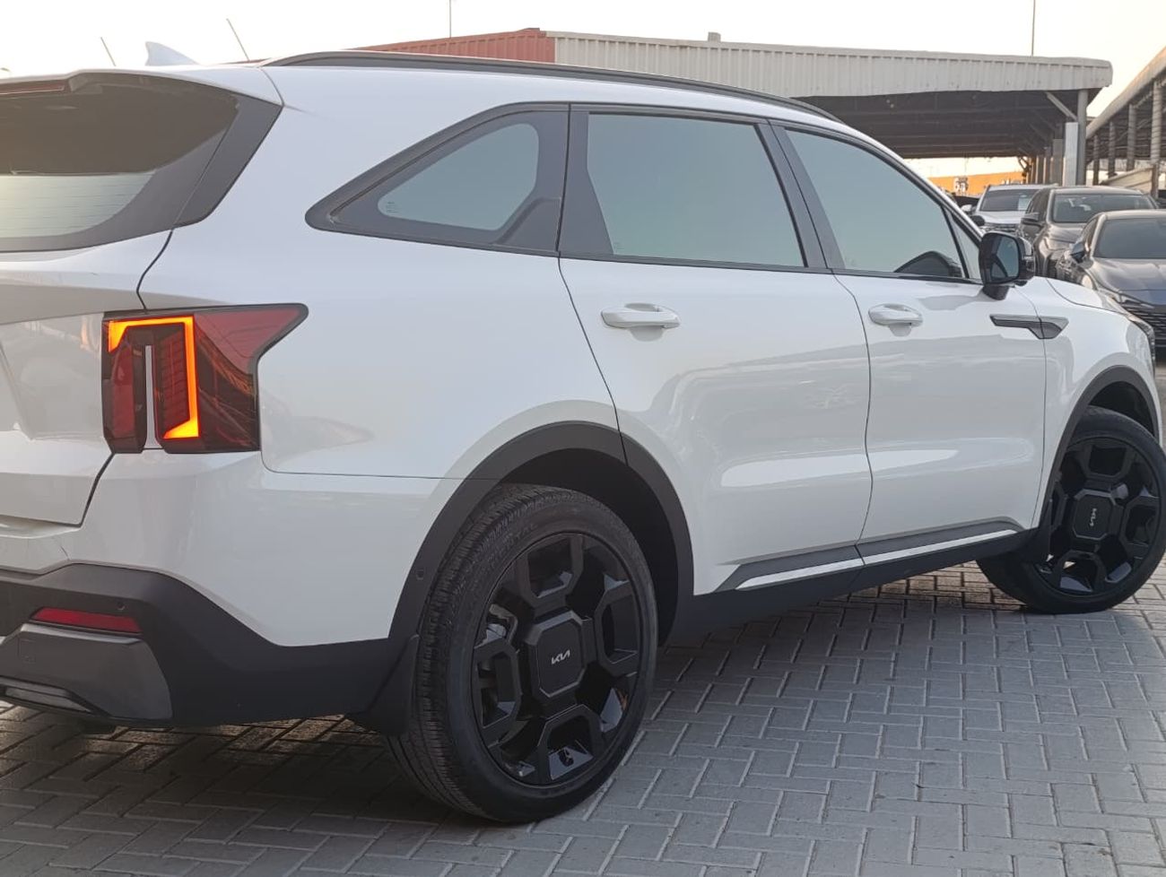 Kia Sorento Base 2.4L AWD