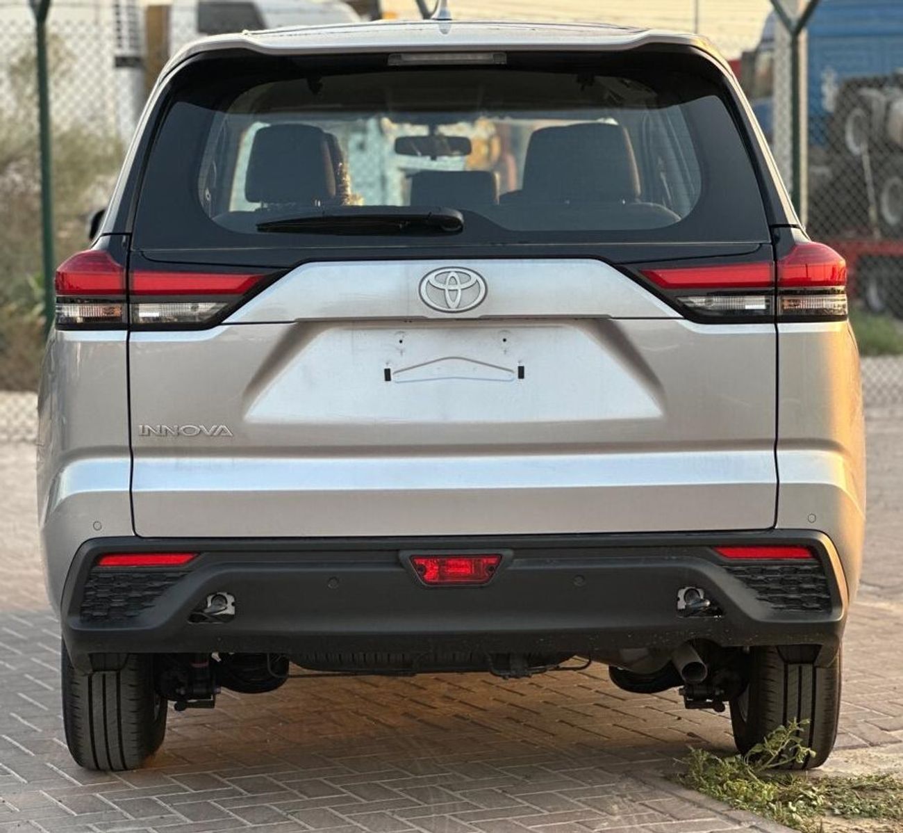 Toyota Innova 2024, PETROL 2.0L 0KM, GCC SPEC, 8-SEATERS, EXPORT PRICE