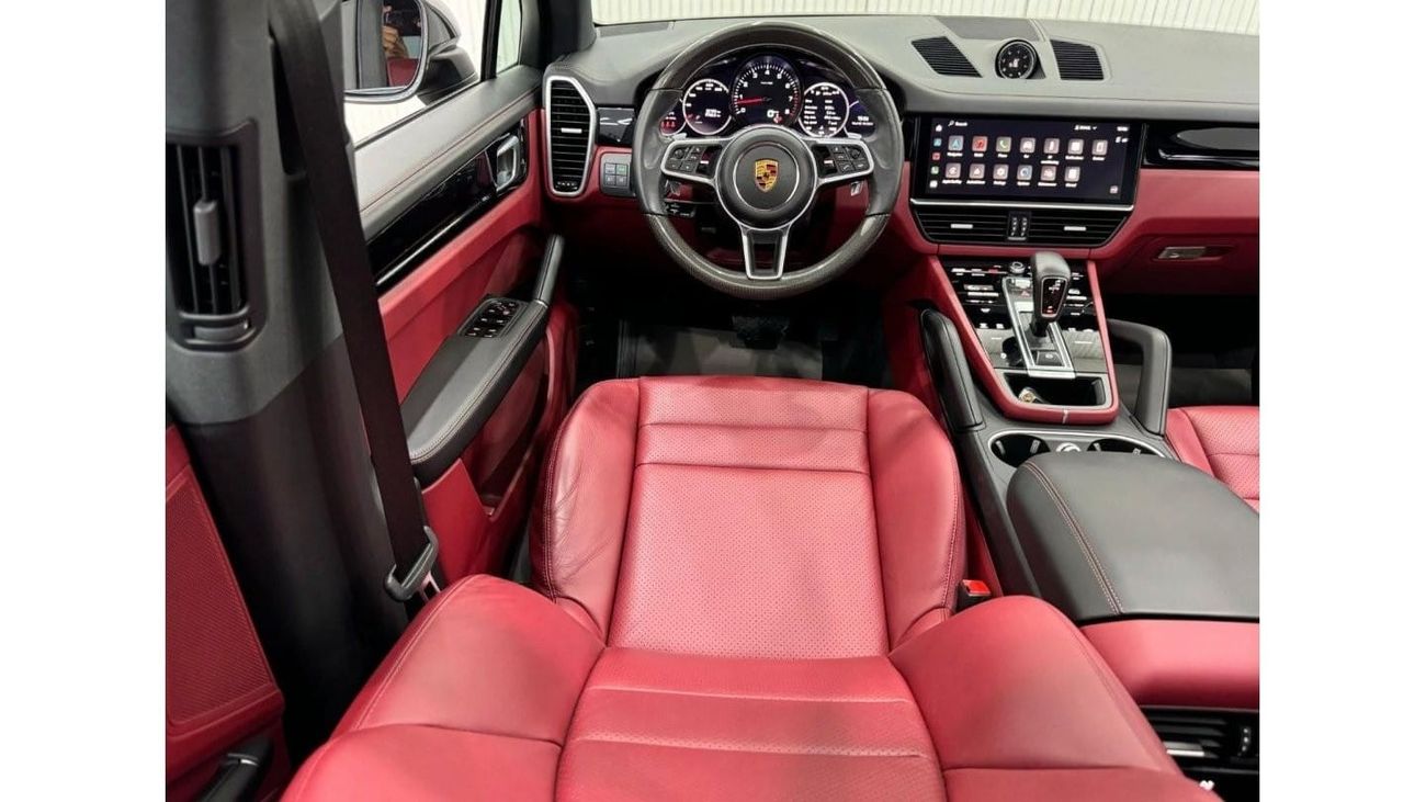 Porsche Cayenne 2022 Porsche Cayenne, Jan 2025 Porsche Warranty+ Jan2028 Service Contract, Full Service History, GCC