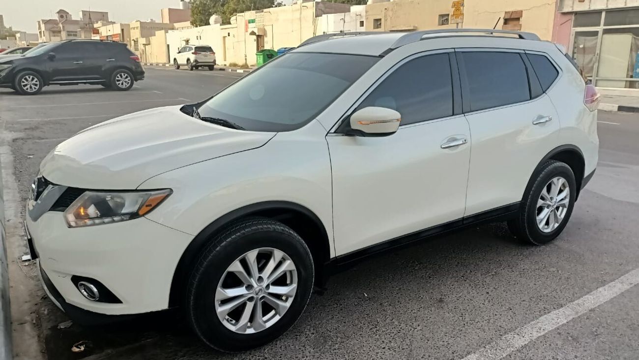 نيسان روج SV AWD