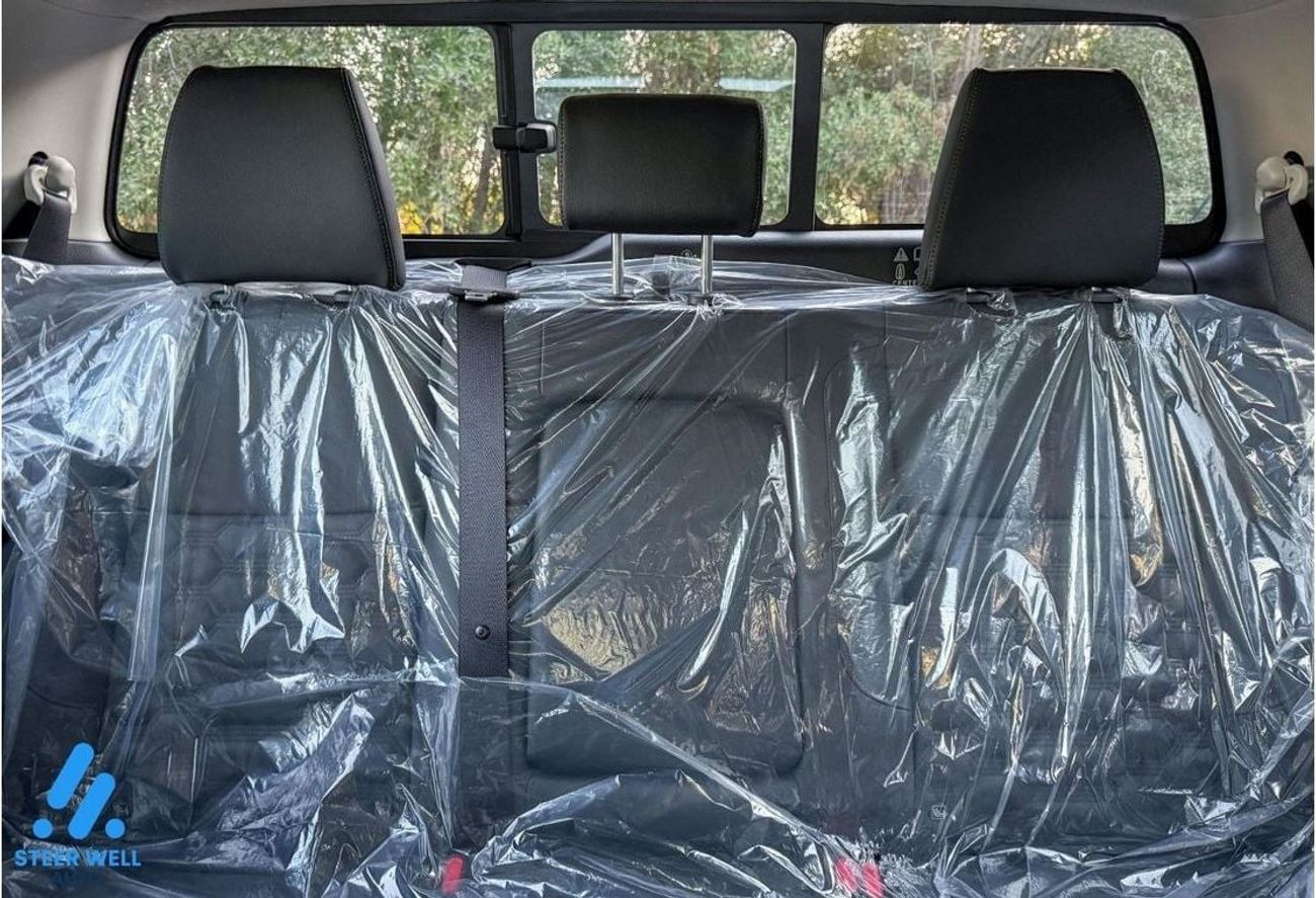 Nissan Navara 2024 LE Plus 2.5L 4x4 Petrol MT - DC - Unbeatable Deals - Book Now!