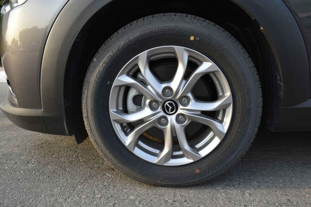 مازدا CX3 MID OPTION - AWD - GREY - FREE 1 YEAR INSURANCE+REG & 3 YEARS SERVICE+WARRANTY - T&C Apply