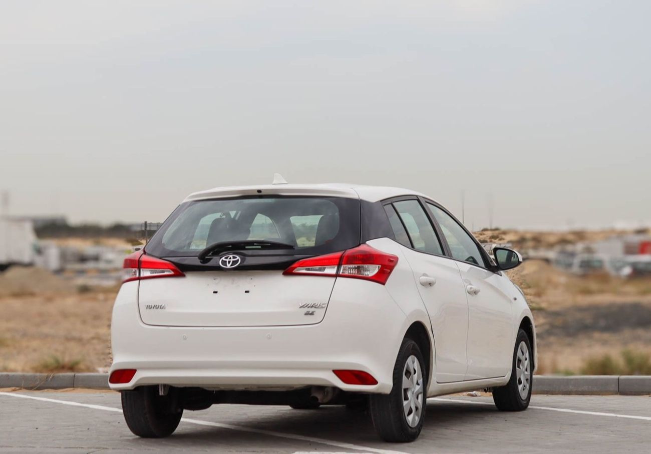 تويوتا يارس SE 1.3L (98 HP) hatchback Toyota Yaris 1.3L 2019 GCC accident-free in excellent condition 812 P.M