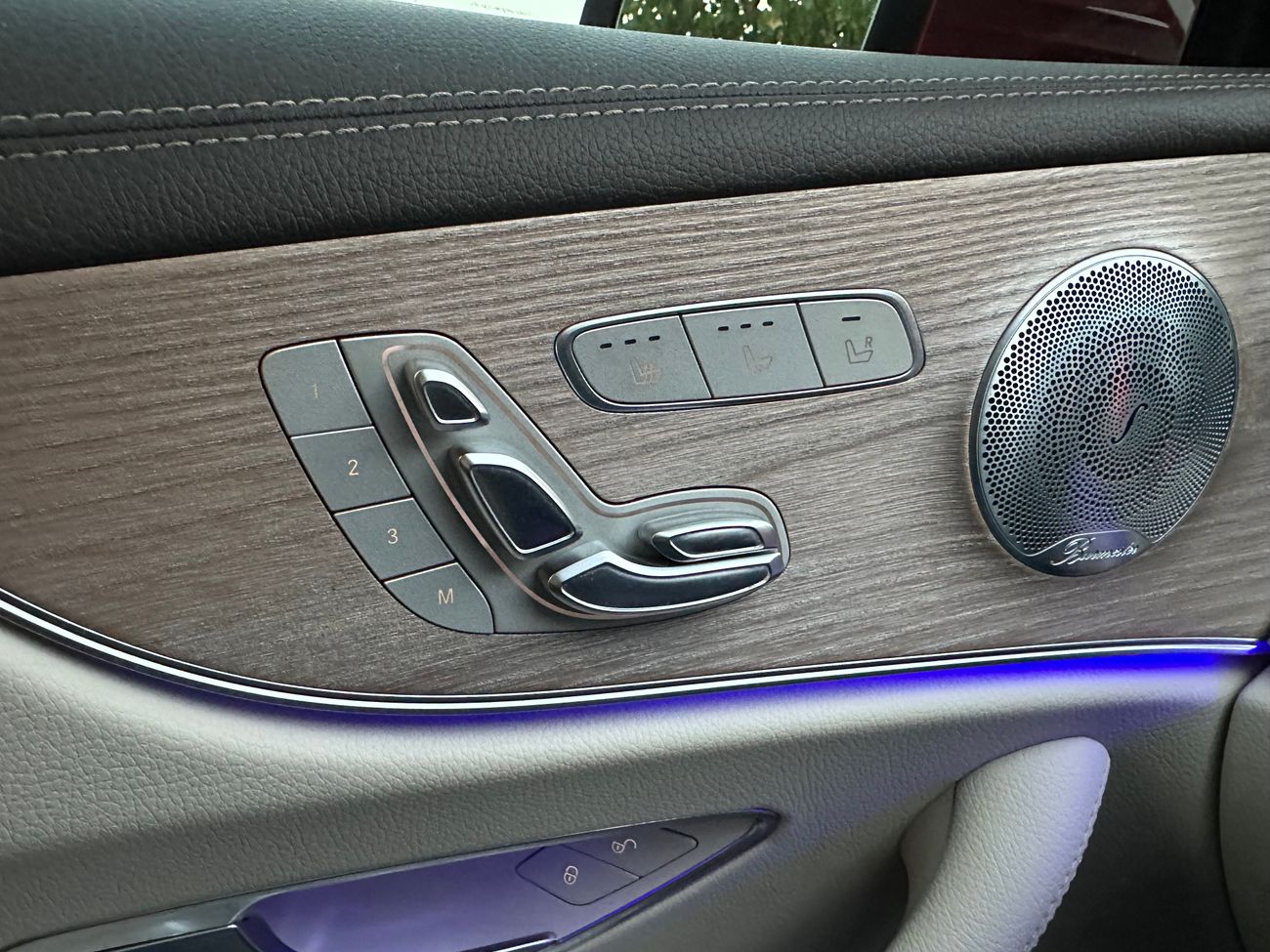 مرسيدس بنز E 400 كوبيه