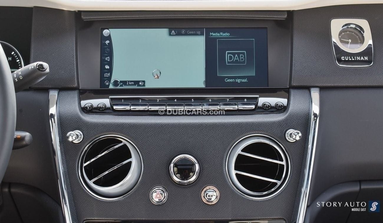 رولز رويس كولينان 6.75 V12 Aut  درهم السعر المحلي (شامل ضريبة القيمة المضافة والجمارك))