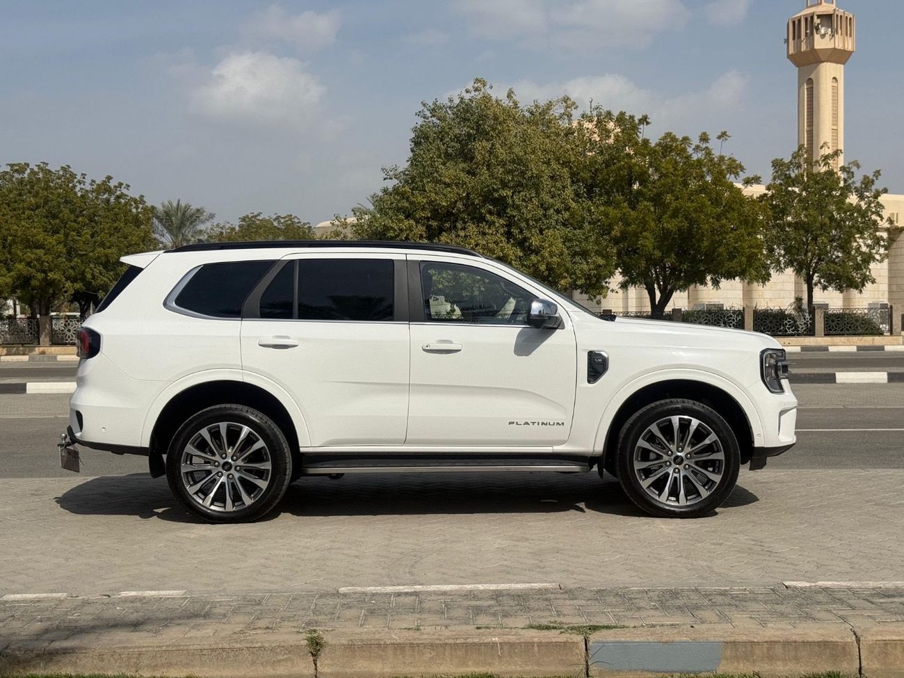 Ford Everest Platinum export from Australia