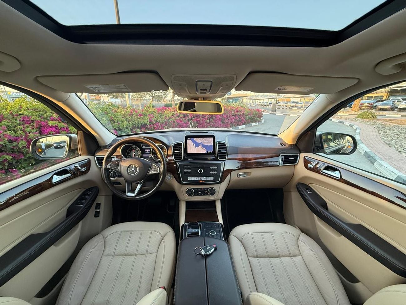 مرسيدس بنز GLS 450 OFFER PRICE MERCEDES BENZ GLS450 2018 KIT MAYBACH GLS600 7 SEATER