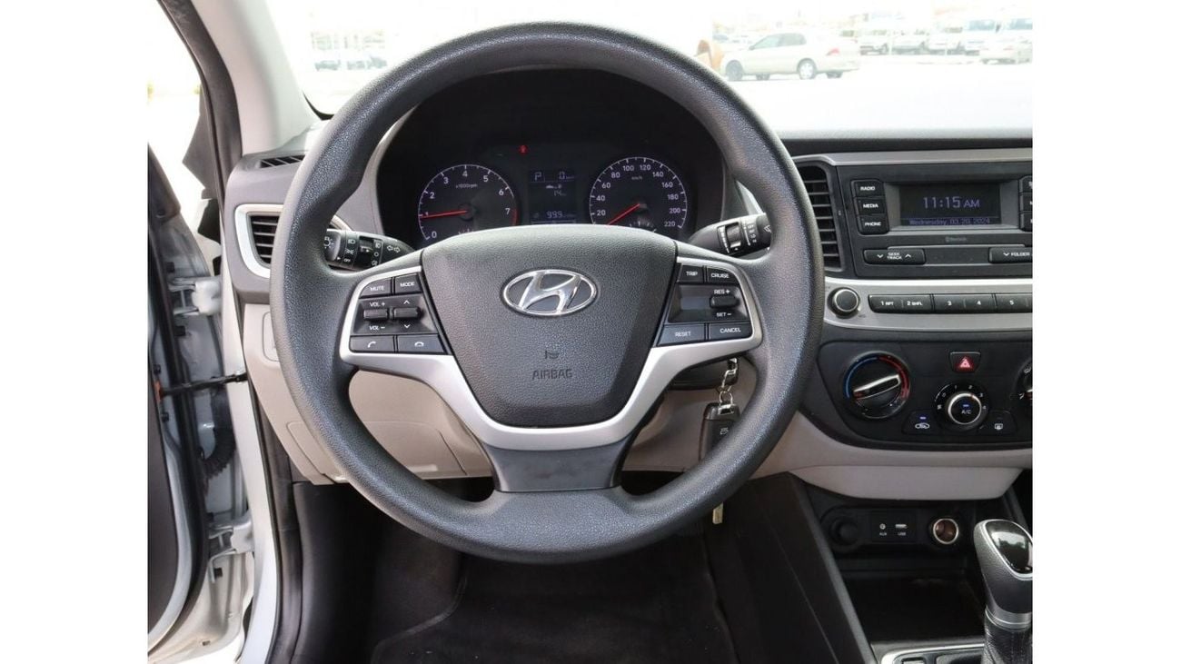 Hyundai Accent Base Hyundai Accent 2020 GCC in excellent condition without accidents