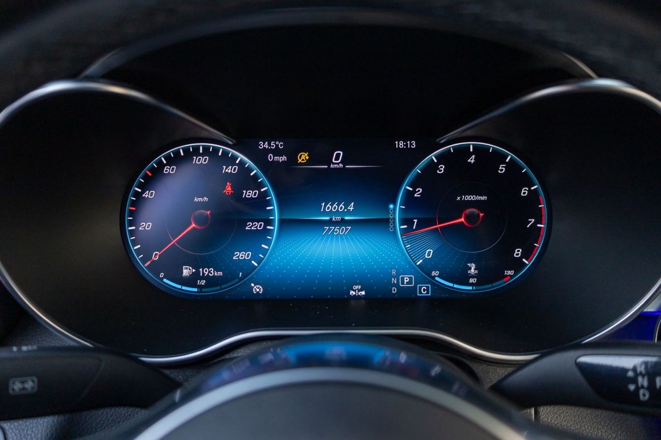 Mercedes Benz GLC200 Business