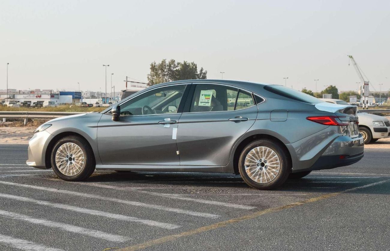 Toyota Camry GLE 2.5L FWD PETROL SEDAN 2026