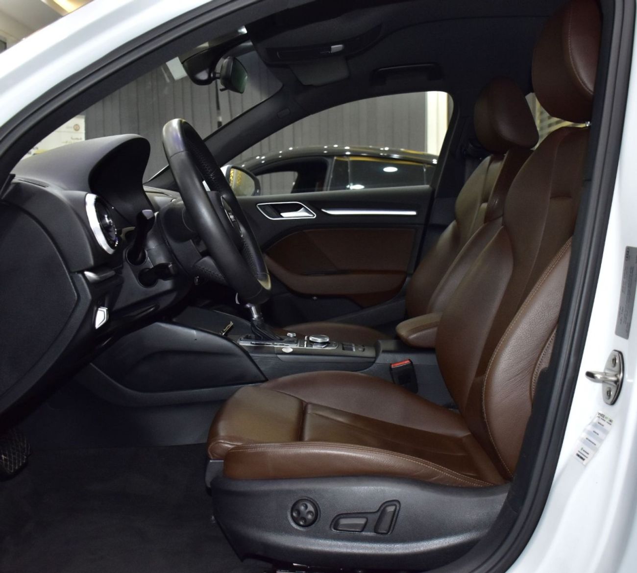 أودي A3 EXCELLENT DEAL for our Audi A3 35TFSi ( 2020 Model ) in White Color GCC Specs