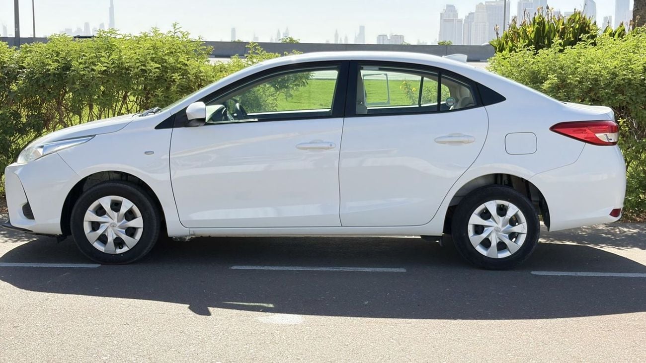 Toyota Yaris E Toyota Yaris 2022