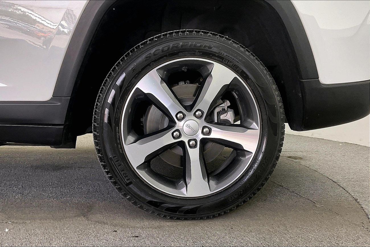 Jeep Grand Cherokee Limited Plus | Guaranteed Warranty | 0 Down Payment