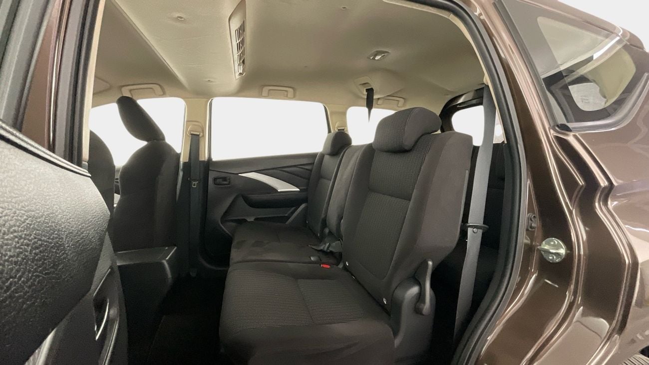 ميتسوبيشي إكسباندر Medium Line | upto AED 20,000 Ramadan Discount | شامل الضمان | 0 ﺪﻔﻋﺓ ﺃﻮﻟﻯ