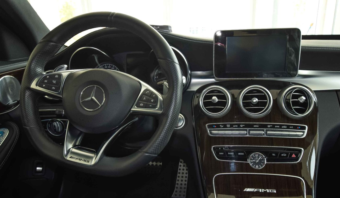 مرسيدس بنز C 63 AMG