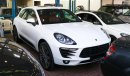 Porsche Macan S