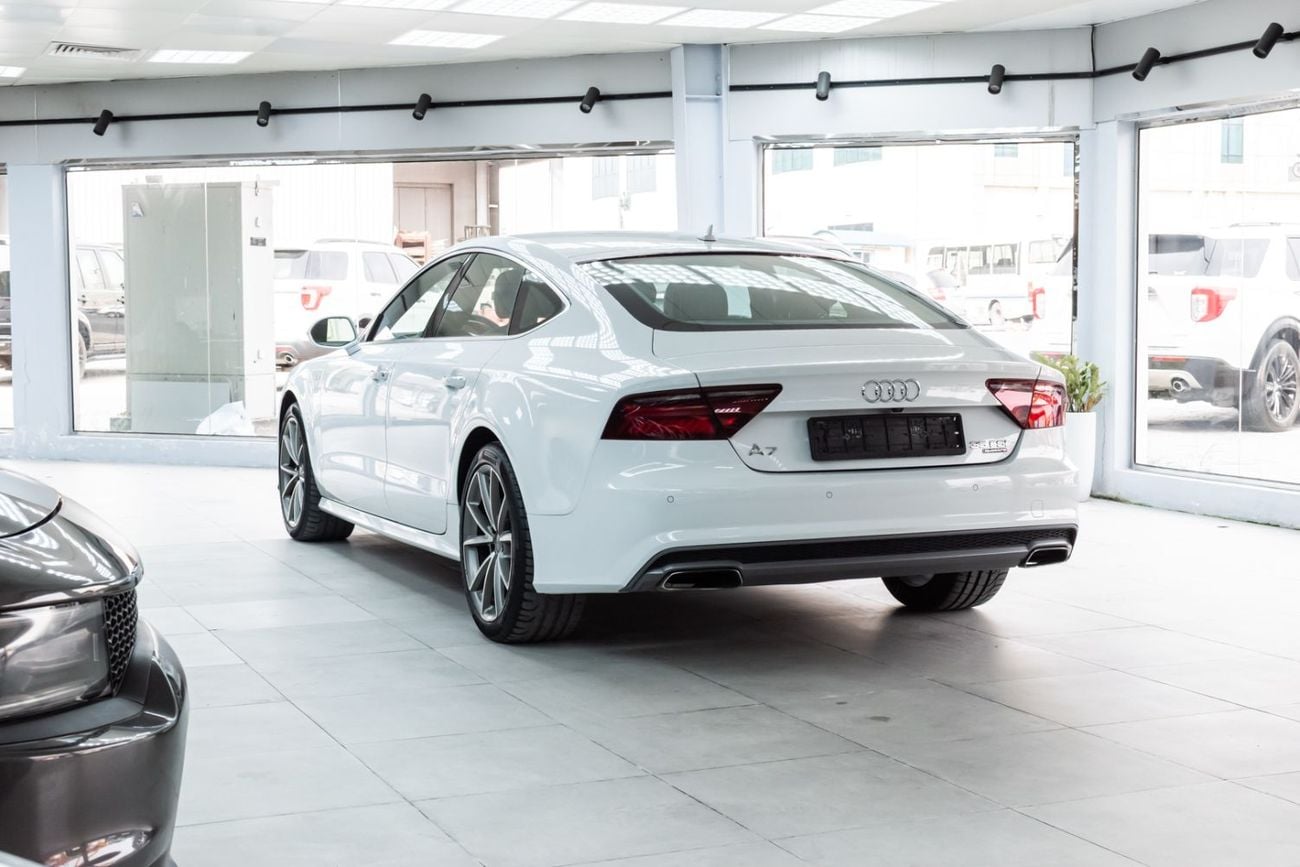 أودي A7 S-Line 3.0L (5 Seater)