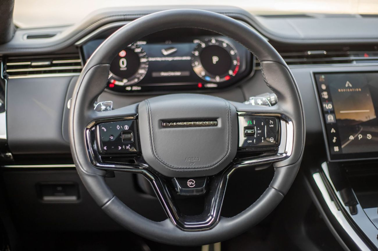 Land Rover Range Rover LWB SV P615 4.4L