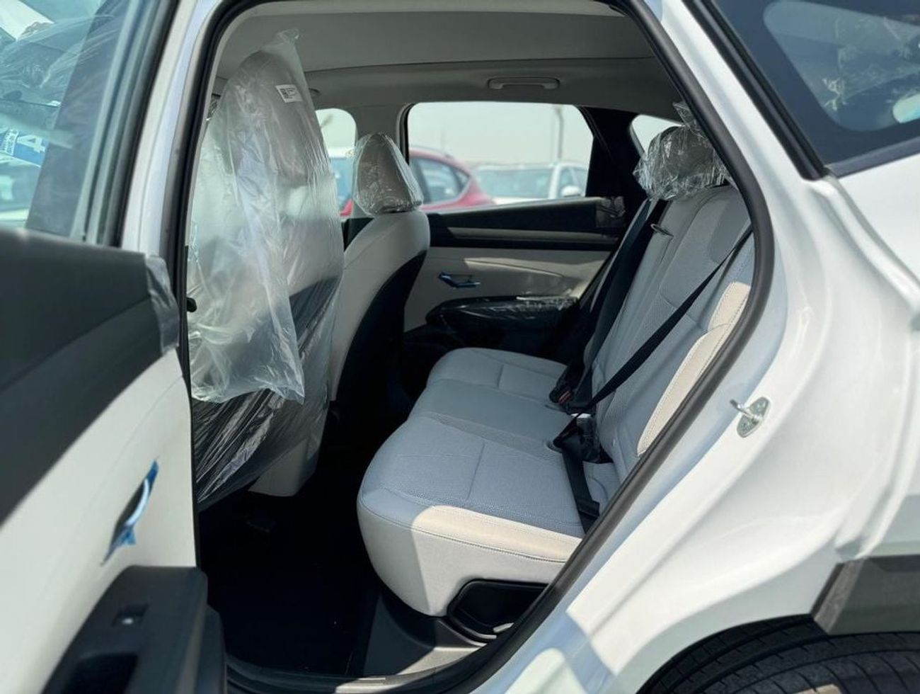 هيونداي توسون PREMIUM PLUS HYUNDAI TUCSON 1.6T - 2025 MODEL - WHITE COLOR