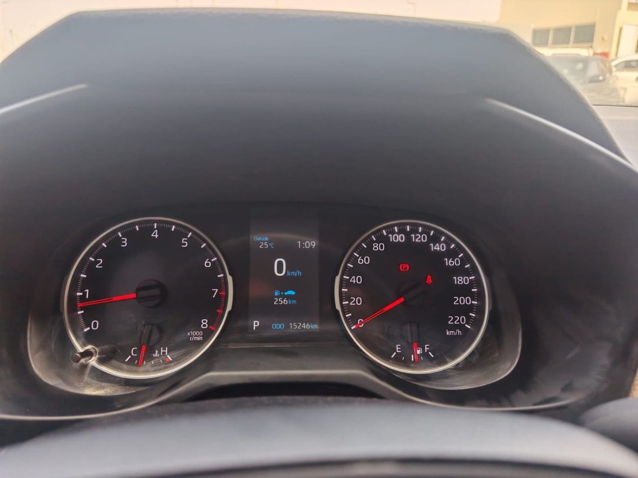 تويوتا راف ٤ Toyota RAV4 2024 GCC . Free accident. Full service history