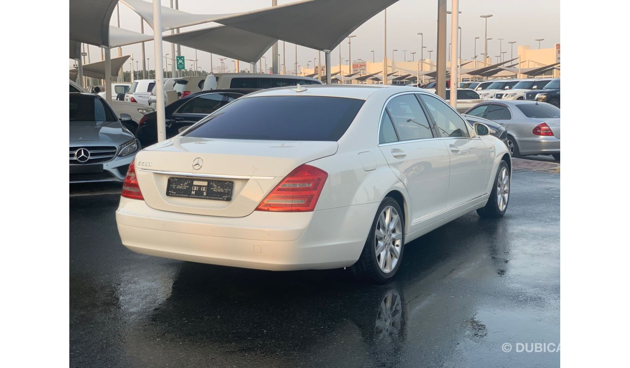 Mercedes-Benz S 550 Mercedes S550_2009_Excellent_Condihion _Full option