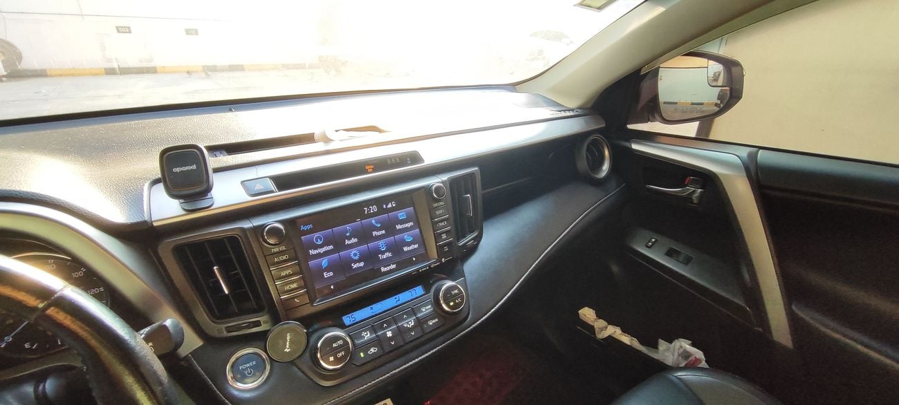 Toyota RAV4 XLE