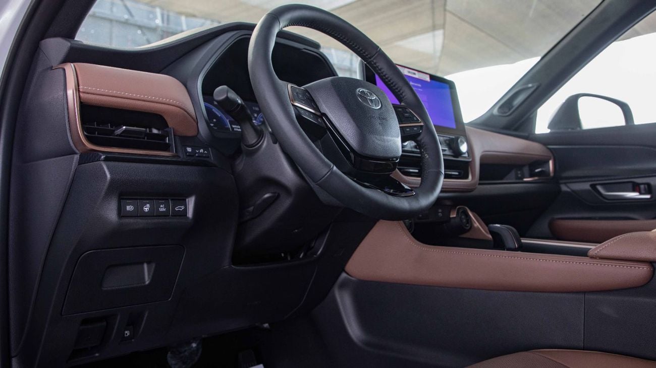 Toyota Grand Highlander PLATINUM i-FORCE MAX | 2025 | For Local Registration +10%