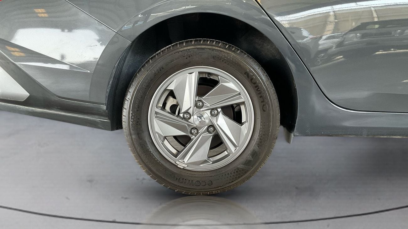 Hyundai Elantra COMFORT 1.6 GL AUTO SMART | Guaranteed Warranty | 0 Down Payment
