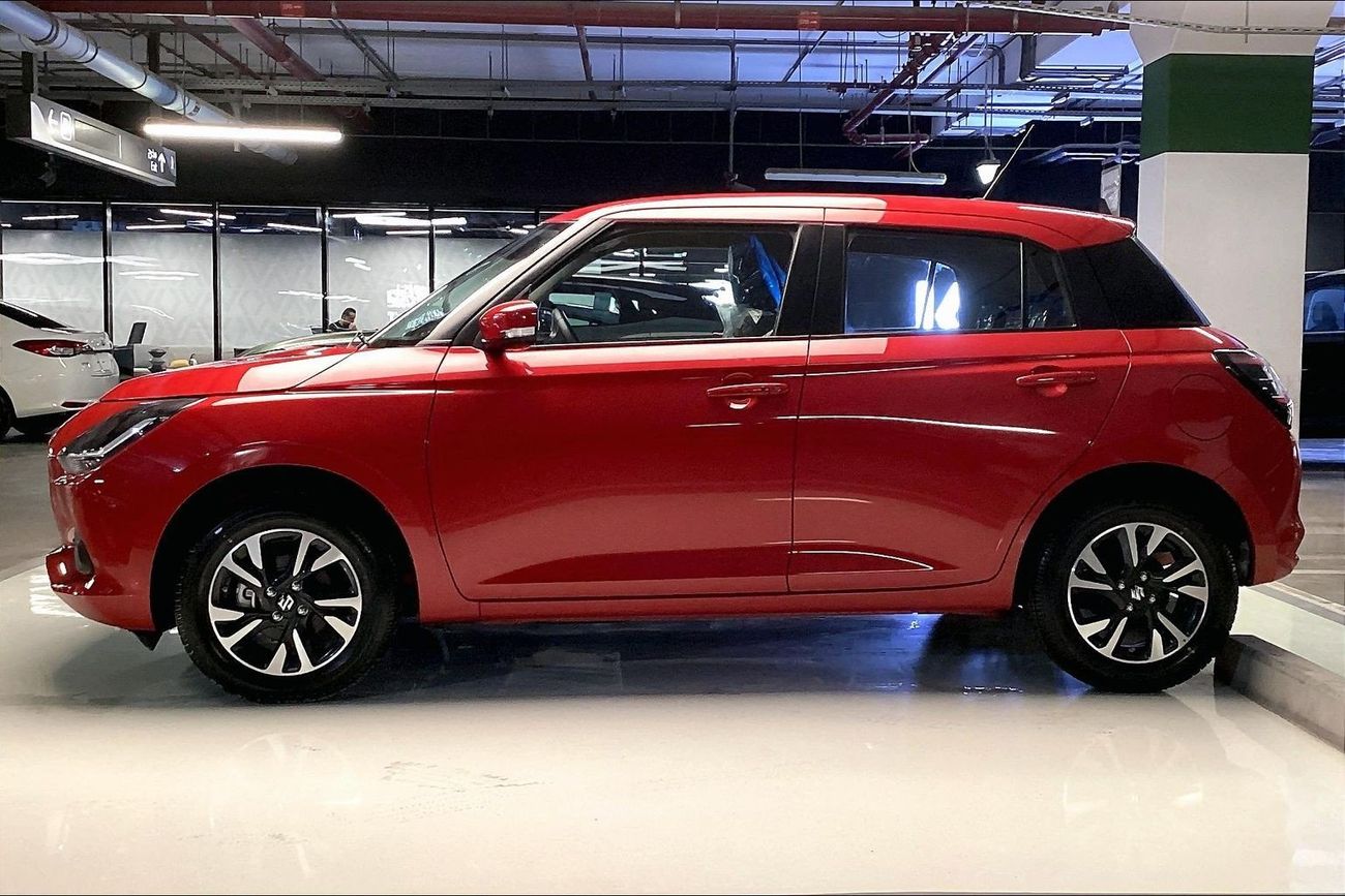 سوزوكي سويفت GLX | National Day Celebration | شامل الضمان | 0 ﺪﻔﻋﺓ ﺃﻮﻟﻯ