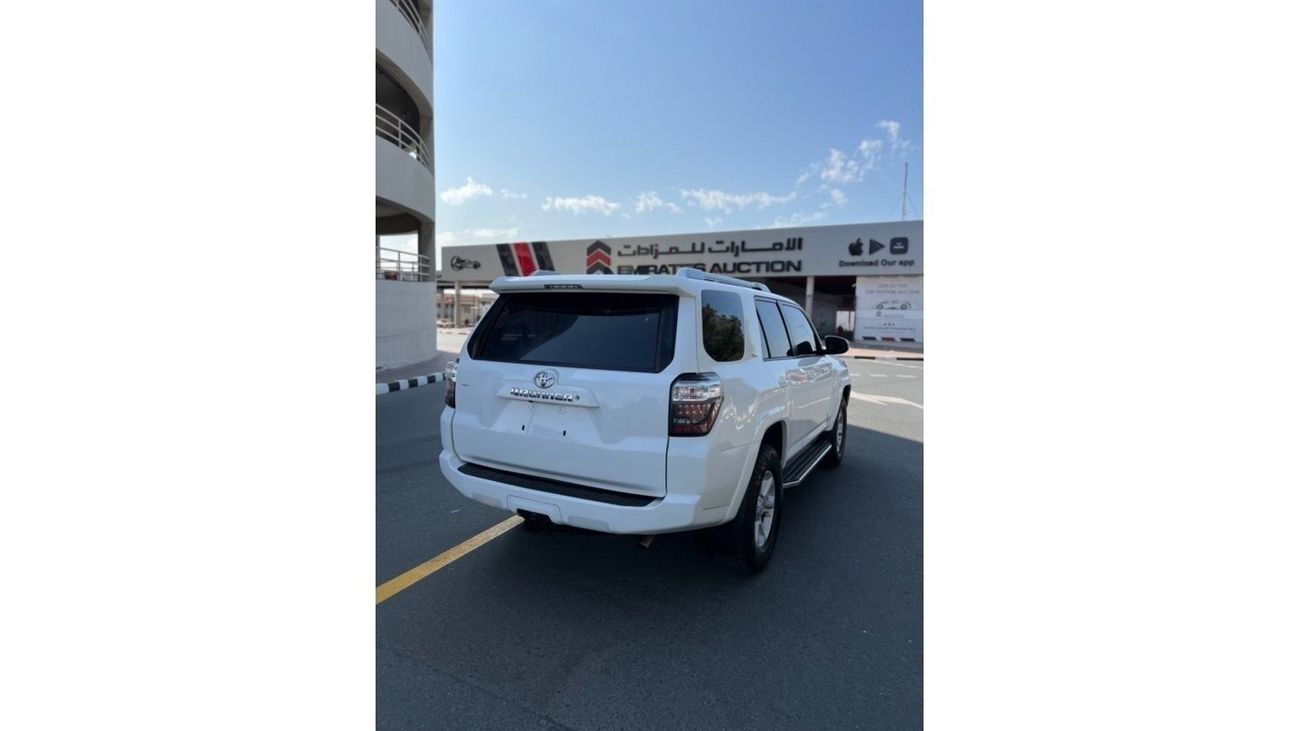 Toyota 4Runner SR5 PREMIUM 4x4 7 Seat Sunroof  full option