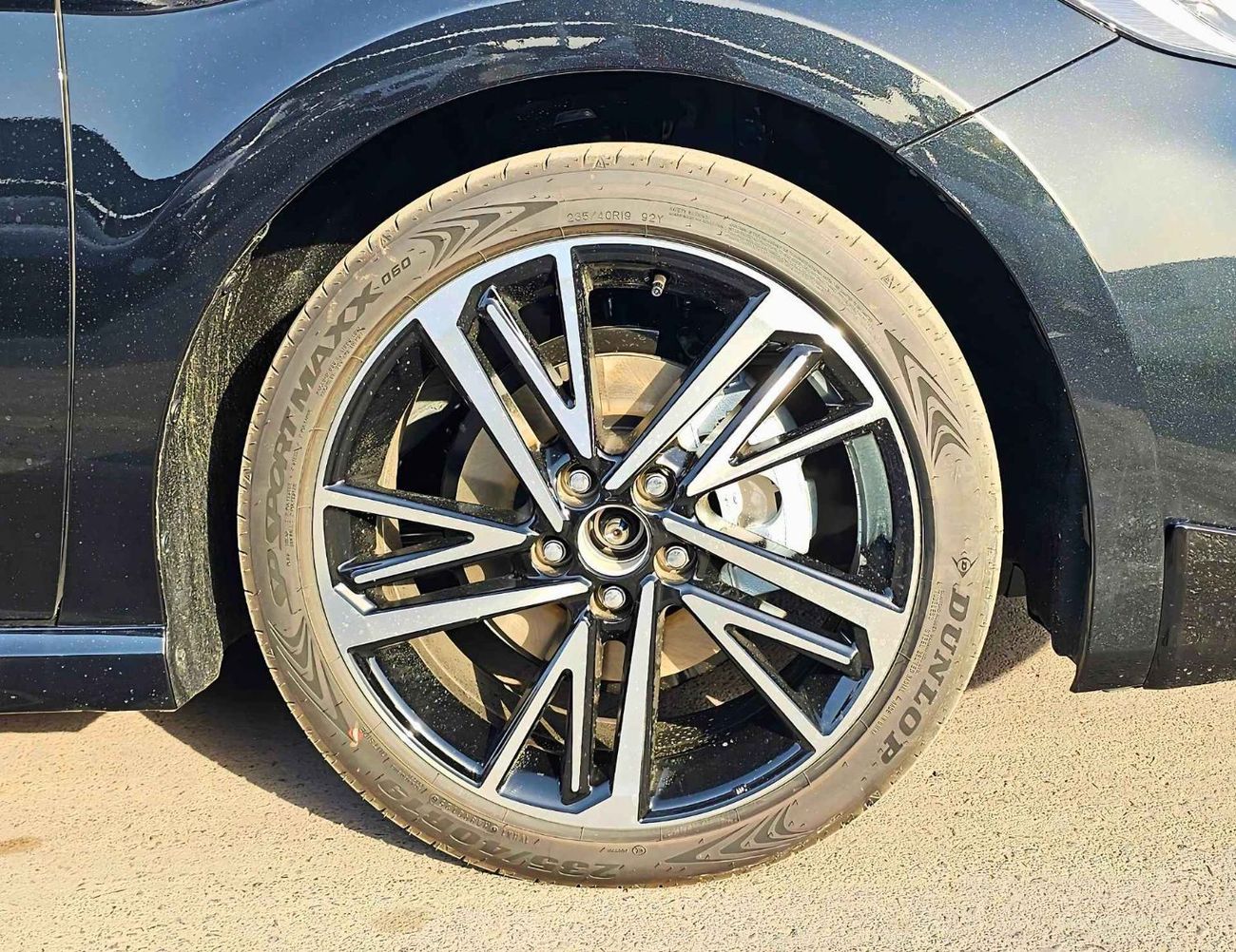 تويوتا كامري S SPORT /  2.0L V4 PETROL /  PWR SEATS WITH HEADUP DISPLAY / PANORAMIC ROOF (CODE # 69063)