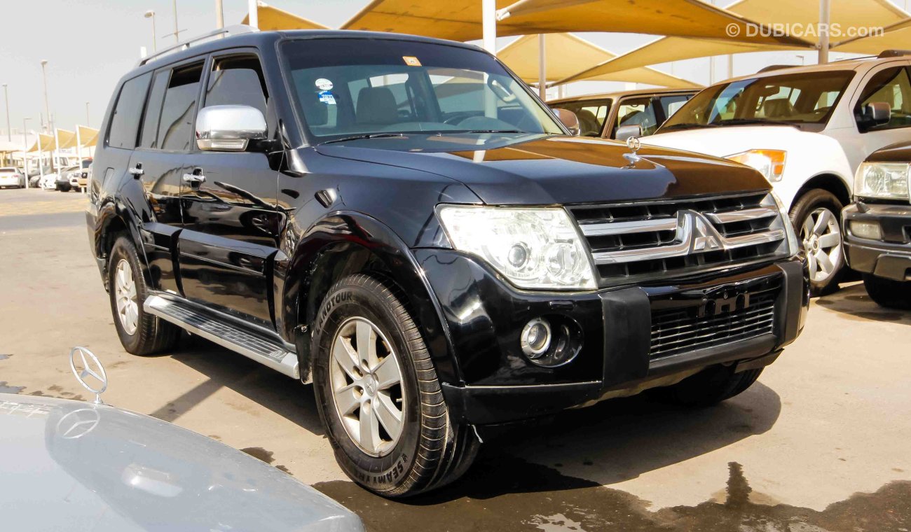 Mitsubishi Pajero GLS V6