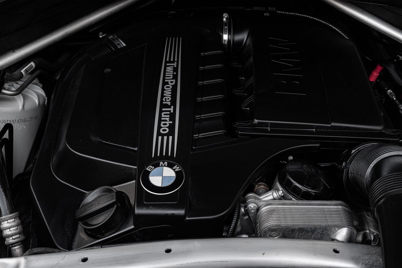 BMW X5 2,155 P.M | 0% Downpayment | X5 35i | Under Warranty!