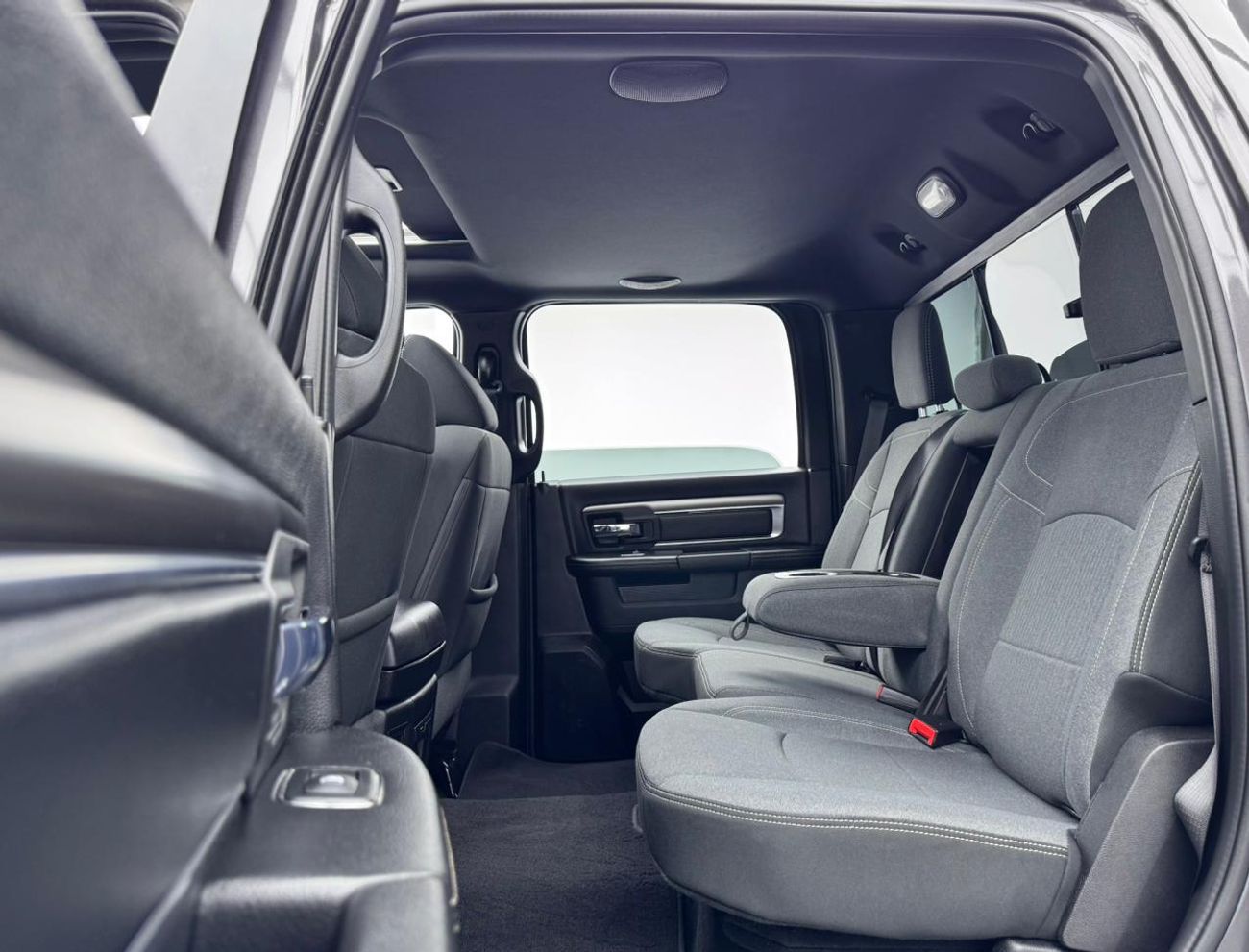 Dodge Ram Van 2022 Dodge Ram Warlock 5.7L, 2027 Dodge warranty, 2026 Dodge service contract, GCC