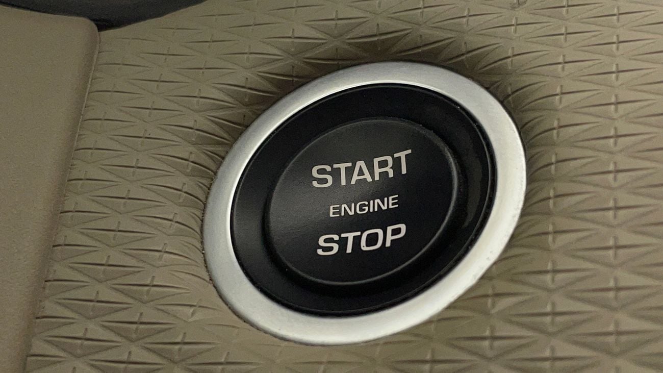 لاند روفر رينج روفر فيلار P250 2 | بدون دفعة مقدمة | اختبار القيادة في المنزل