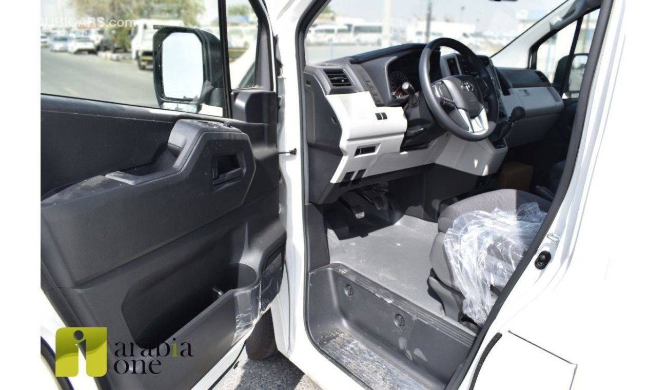 Toyota Hiace - 3.5L - M/T - STANDARD OPTION