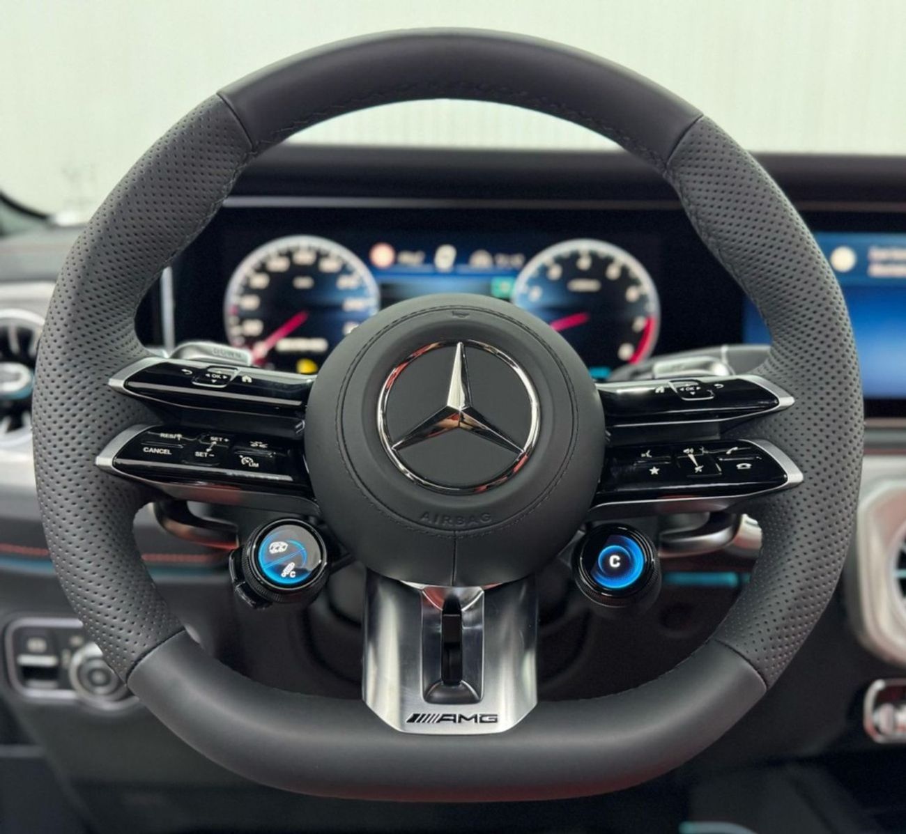 Mercedes-Benz G 63 AMG AMG Night Package *Brand New* 2025 Mercedes Benz G63 AMG Double Night Package, 2 Years Warranty