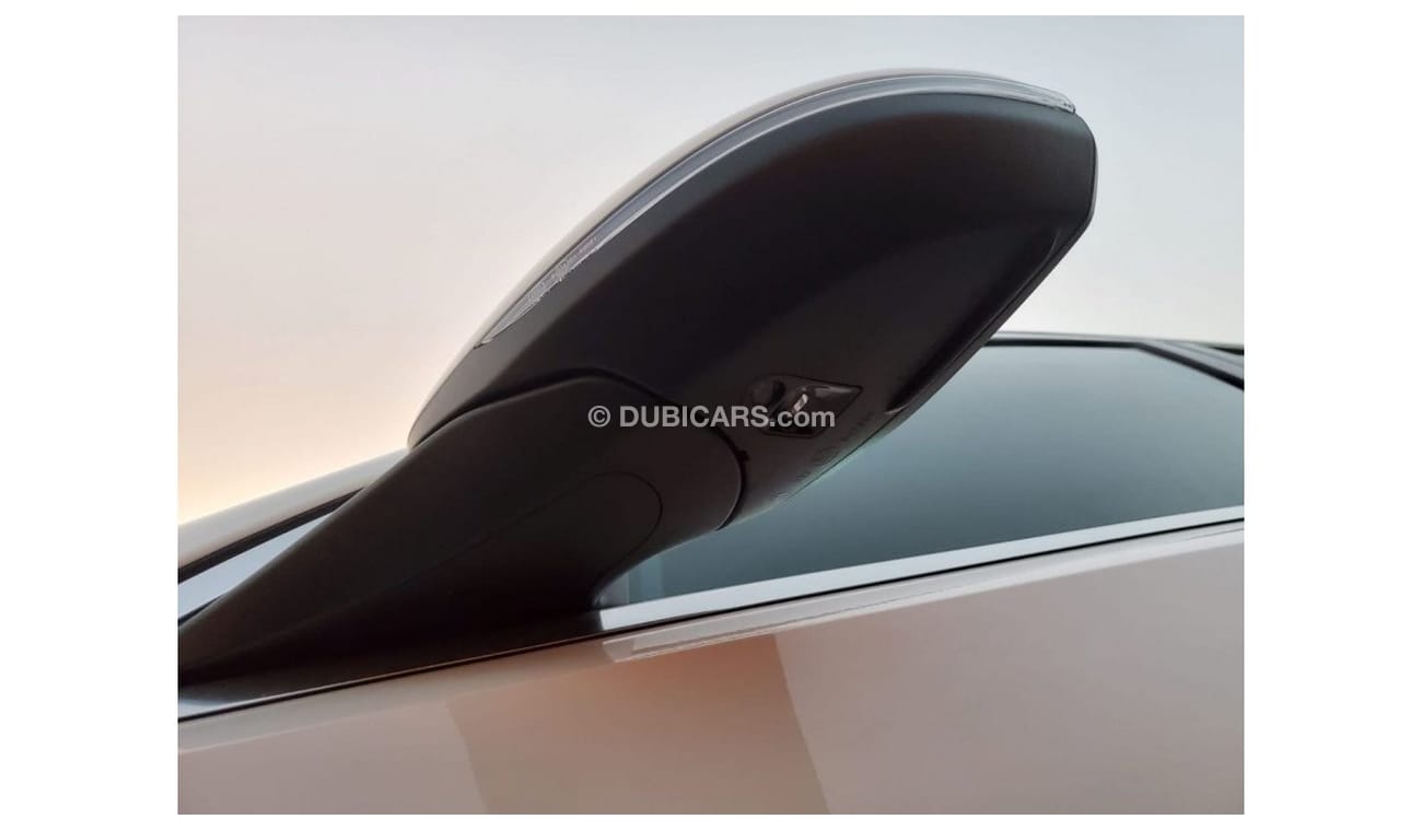 Mercedes-Benz C 200 Mercedes-Benz C200 2022 sedan AWD 1.5L petrol White  color