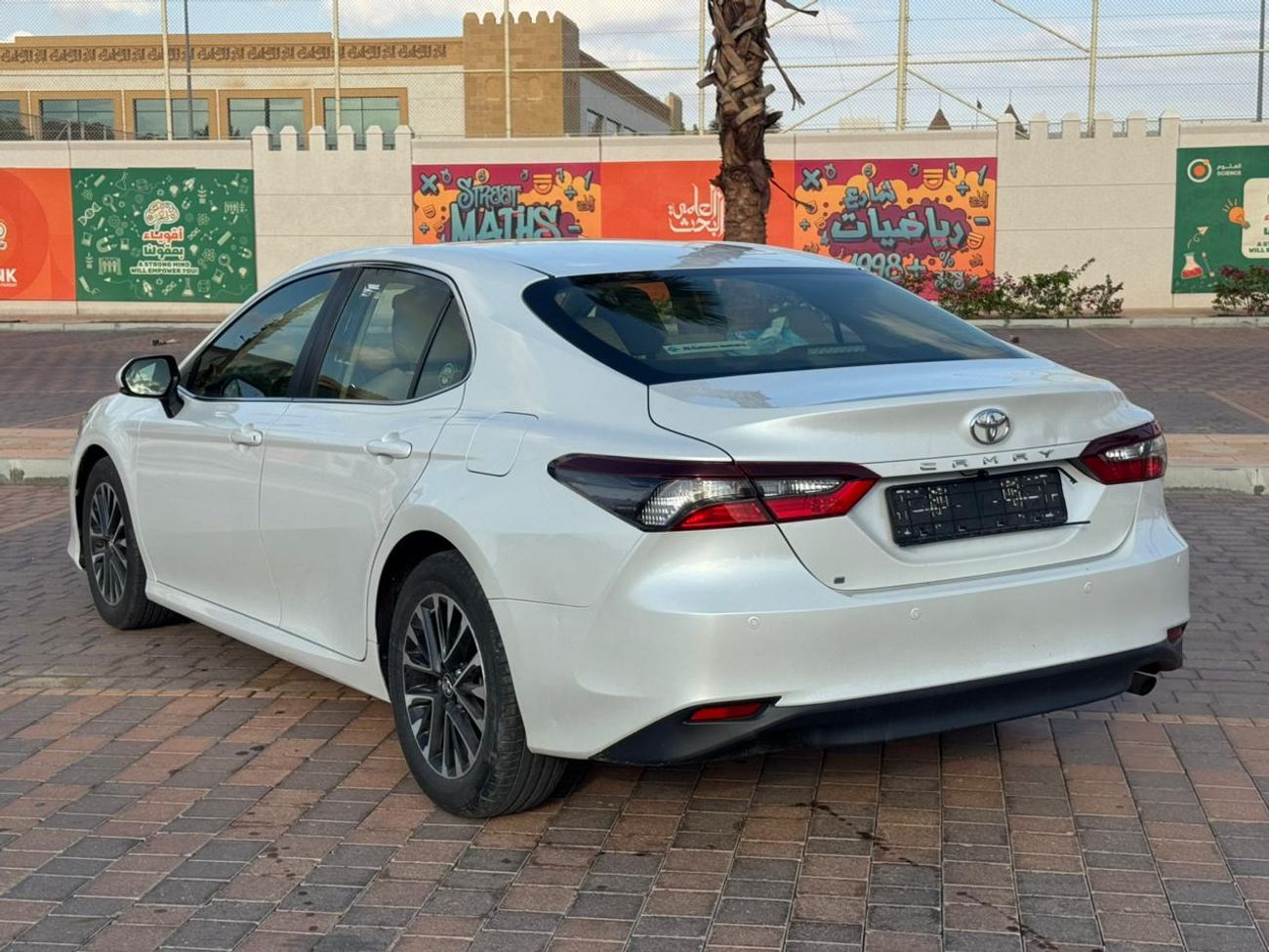 تويوتا كامري SE+ 2.5L