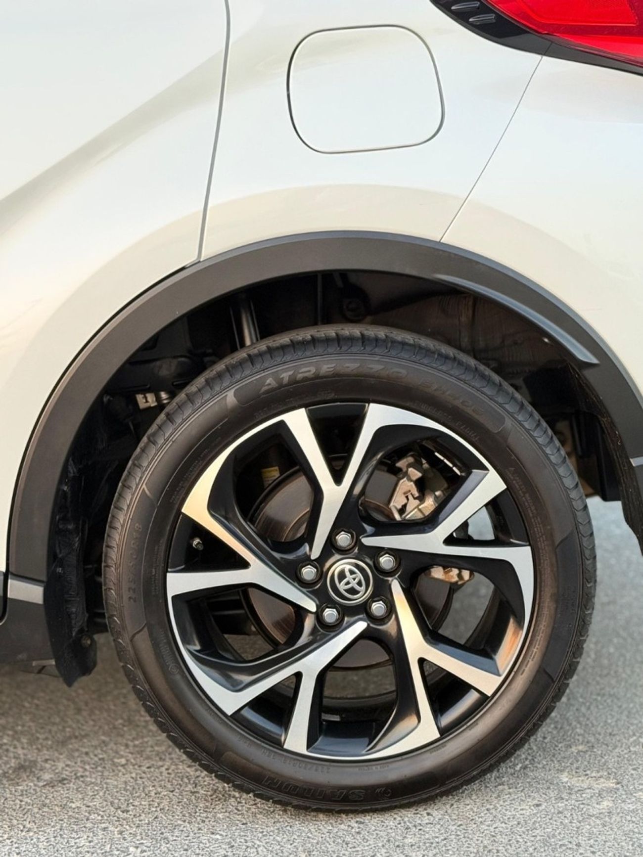 Toyota CHR TOYOTA C-HR XLE