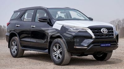 Toyota Fortuner Automatic - 2.7L - Petrol - SUV/Crossoveer - Four Wheel Drive - 7 seats - 5 doors