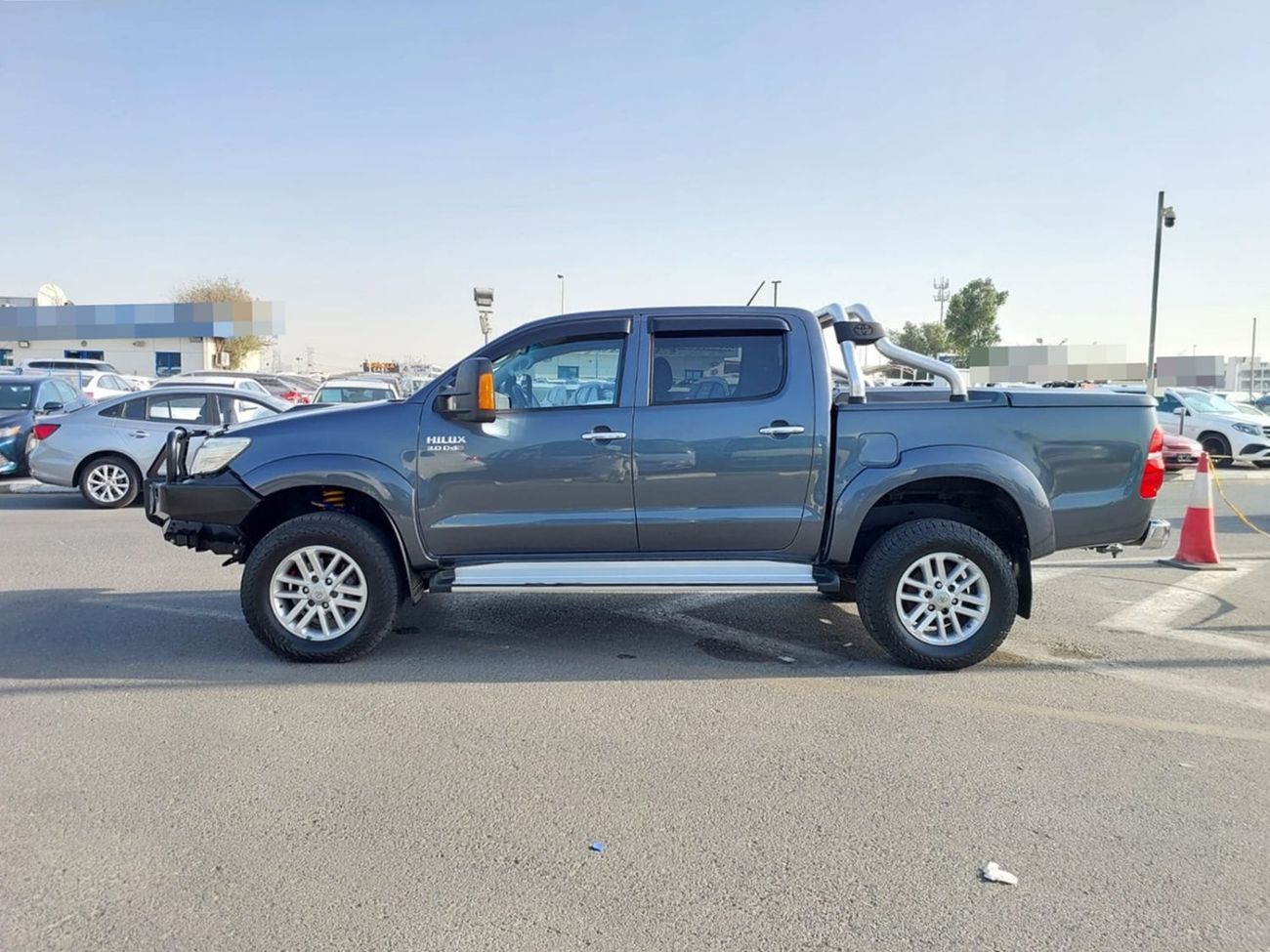 Toyota Hilux TOYOTA HILUX VIGO PICK UP RHD 2014 MODEL 3.0 L DIESEL AUTOMATIC(PM39654)