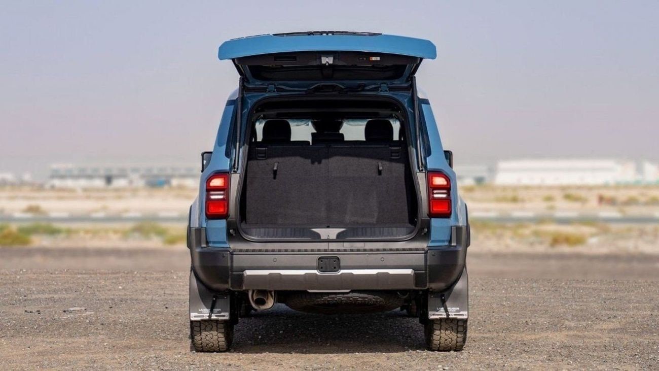 Toyota Prado TOYOTA PRADO 250 2.8D AT FIRST EDITION MY2025 – BLUE & GREY ROOF