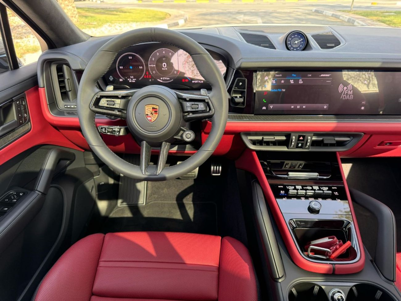 Porsche Cayenne GTS Coupe **2025**GCC SPEC UNDER WARRANTY